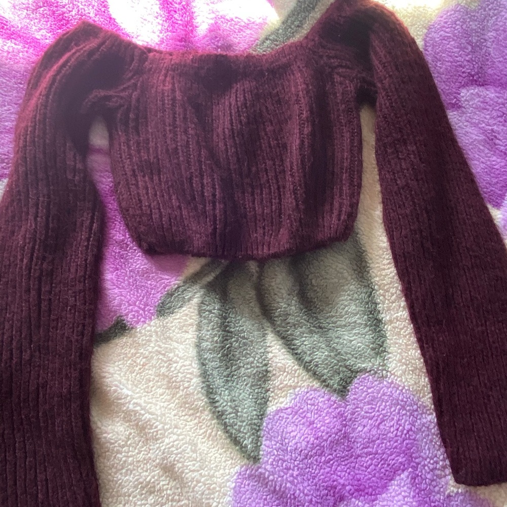 Crop top off shoulder long sleeve